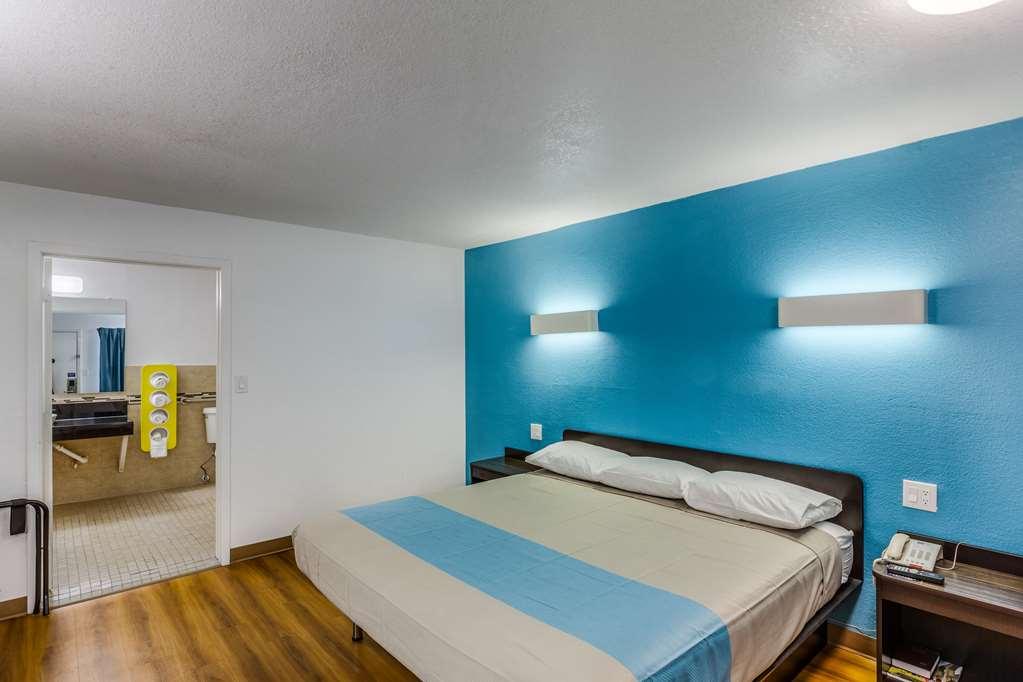Motel 6 Fort Worth - Northside Værelse billede