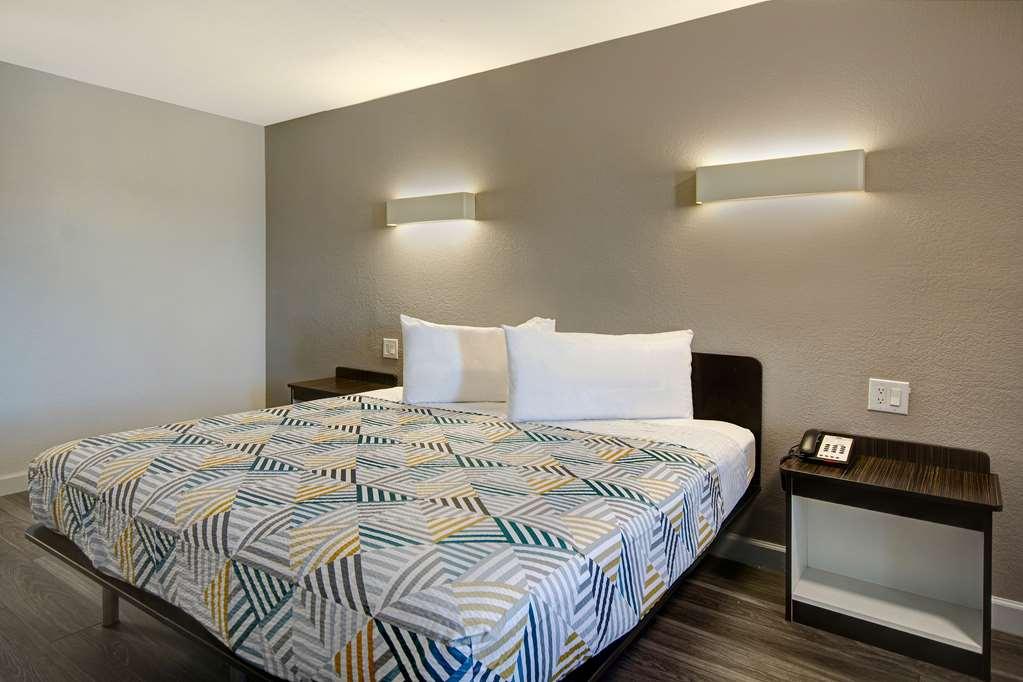 Motel 6 Fort Worth - Northside Værelse billede