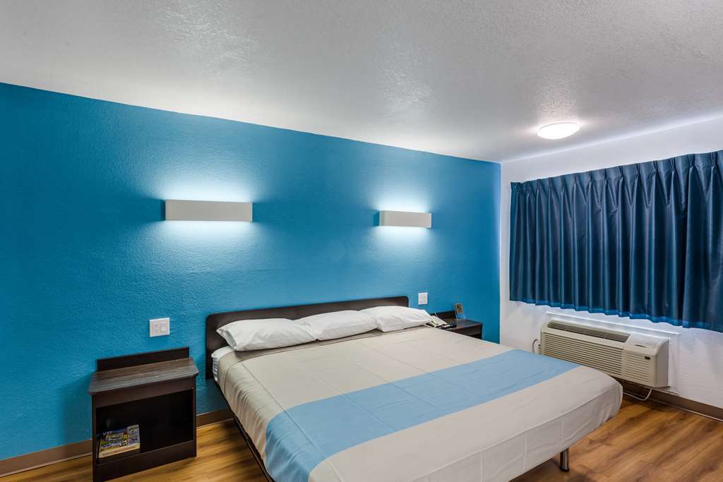 Motel 6 Fort Worth - Northside Værelse billede