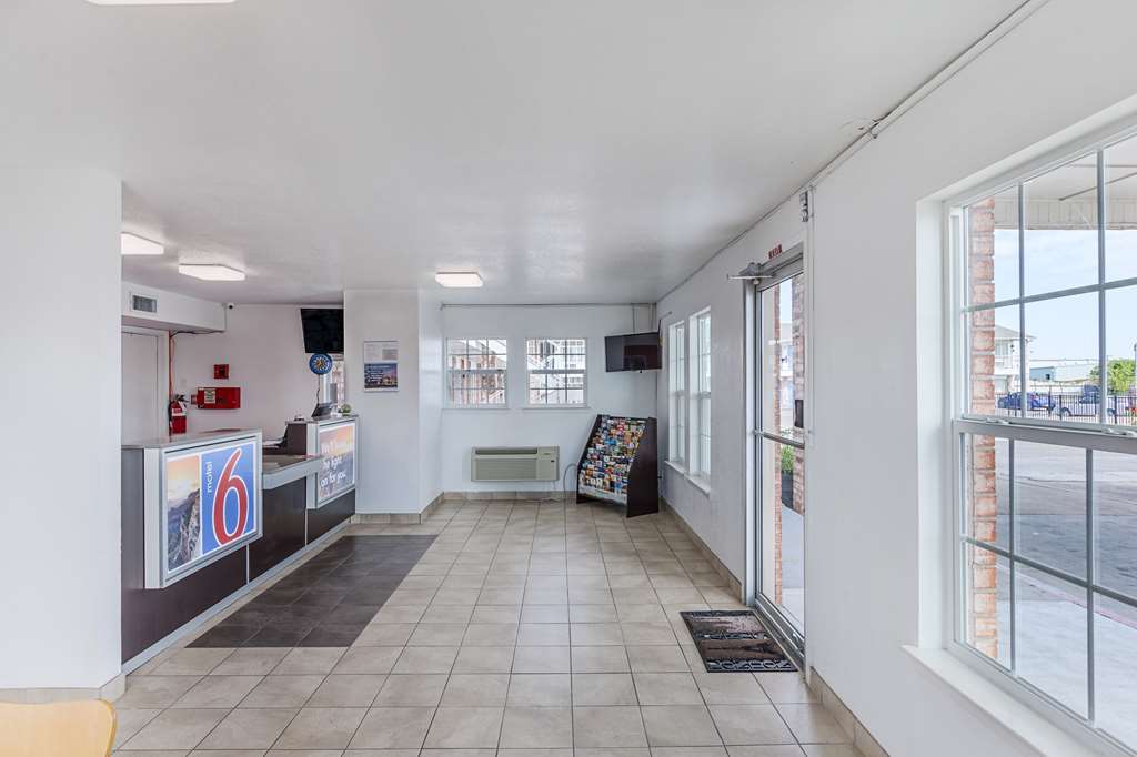 Motel 6 Fort Worth - Northside Interiør billede