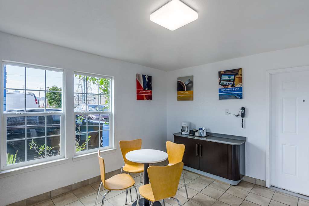 Motel 6 Fort Worth - Northside Interiør billede
